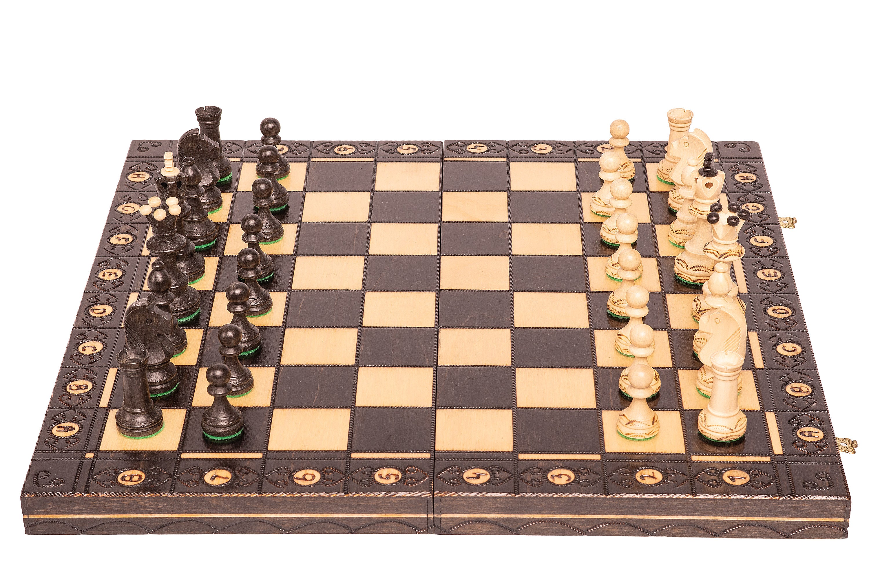 Juego de ajedrez de madera SENATOR 42×42 cm — piezas talladas, negras (rey de 80 mm, con notación, plegable) - Juego de ajedrez de madera SENATOR 42×42 cm — piezas talladas, negras (rey de 80 mm, con notación, plegable)