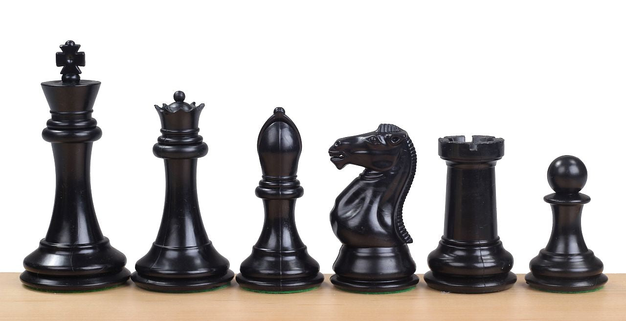 Piezas de ajedrez de plástico 4'' (102 mm) plomadas - 43279ccab87d315445add387cd50c57e