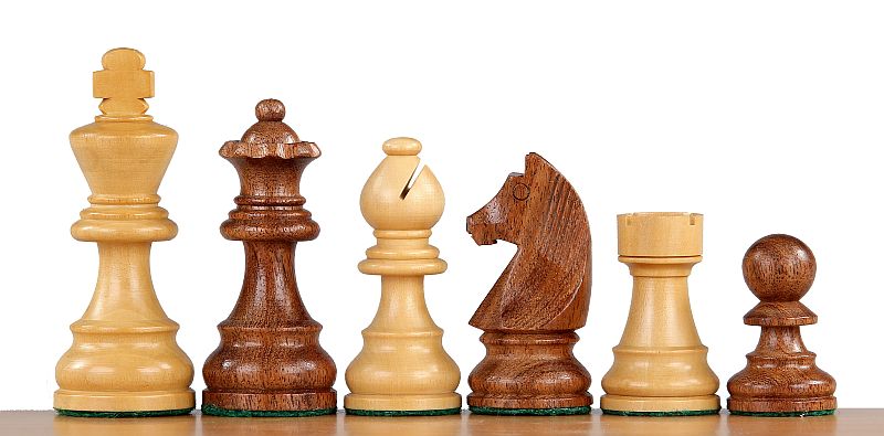 piezas de ajedrez Timeless de acacia india y boj, 7,6 cm, talladas en madera - piezas de ajedrez Timeless de acacia india y boj, 7,6 cm, talladas en madera