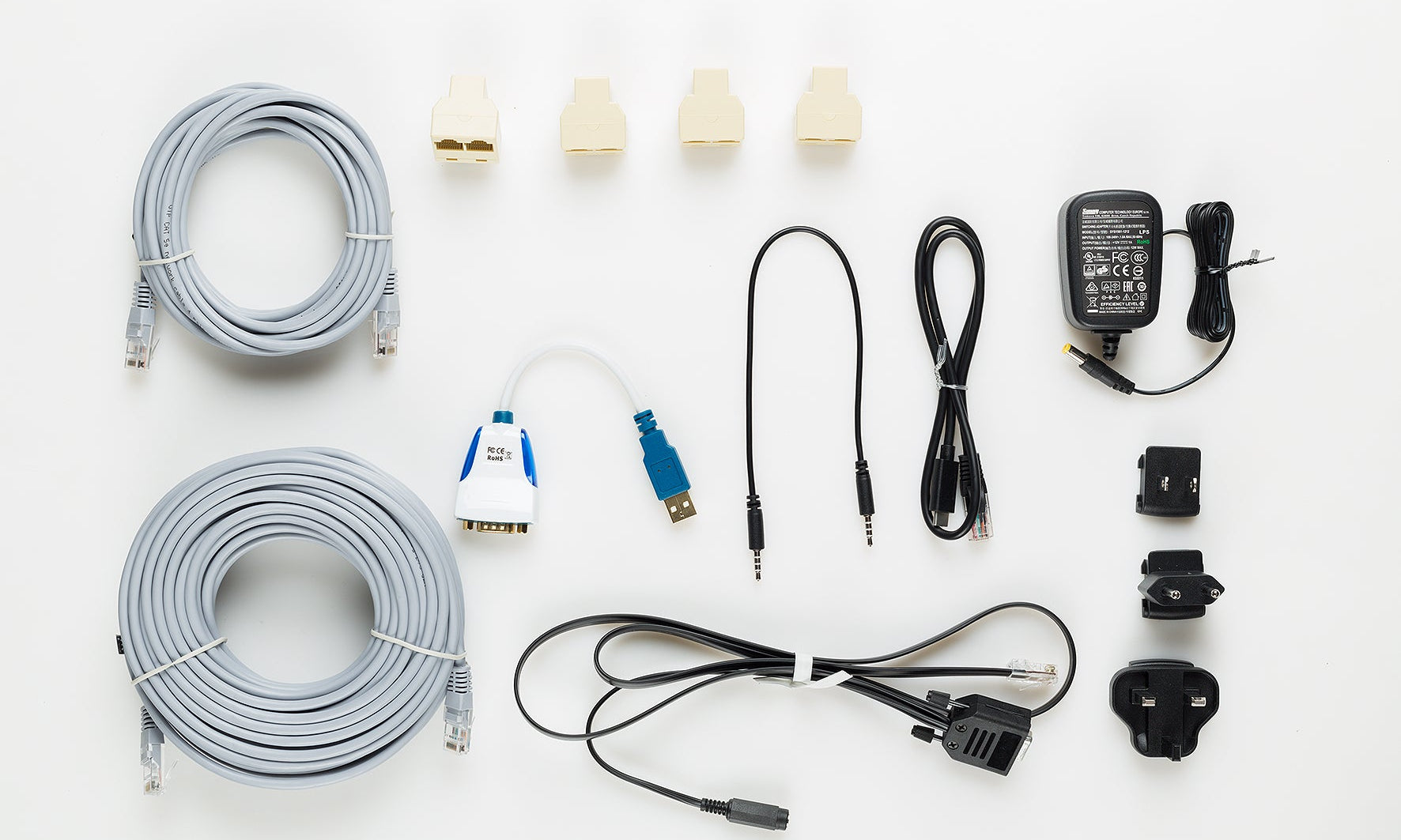 Cables y accesorios para tableros electrónicos DGT