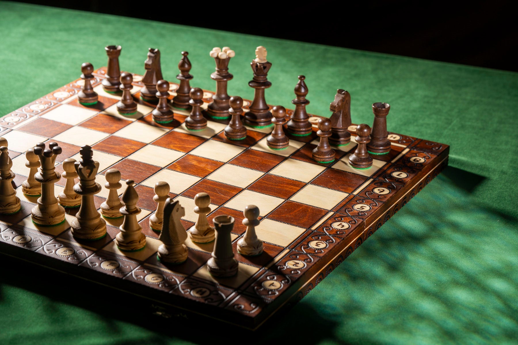 AJEDREZ SENATOR (42 x 42 cm): un juego de ajedrez clásico de madera, ideal para regalar - AJEDREZ SENATOR (42 x 42 cm): un juego de ajedrez clásico de madera, ideal para regalar