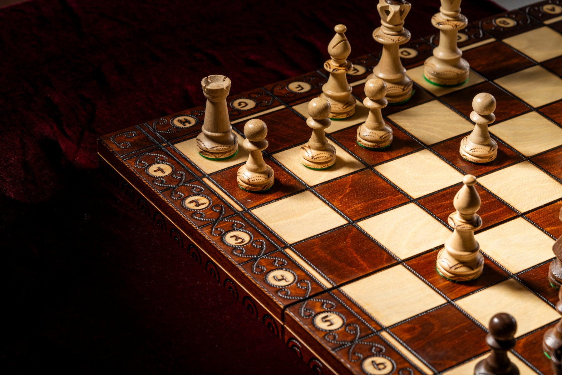 AJEDREZ SENATOR (42 x 42 cm): un juego de ajedrez clásico de madera, ideal para regalar - AJEDREZ SENATOR (42 x 42 cm): un juego de ajedrez clásico de madera, ideal para regalar