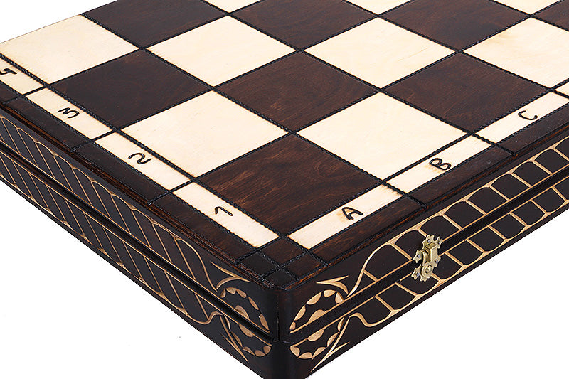AJEDREZ DE MADERA «CÉSAR GRANDE» (82 x 81 cm) - tallado a mano - AJEDREZ DE MADERA «CÉSAR GRANDE» (82 x 81 cm) - tallado a mano