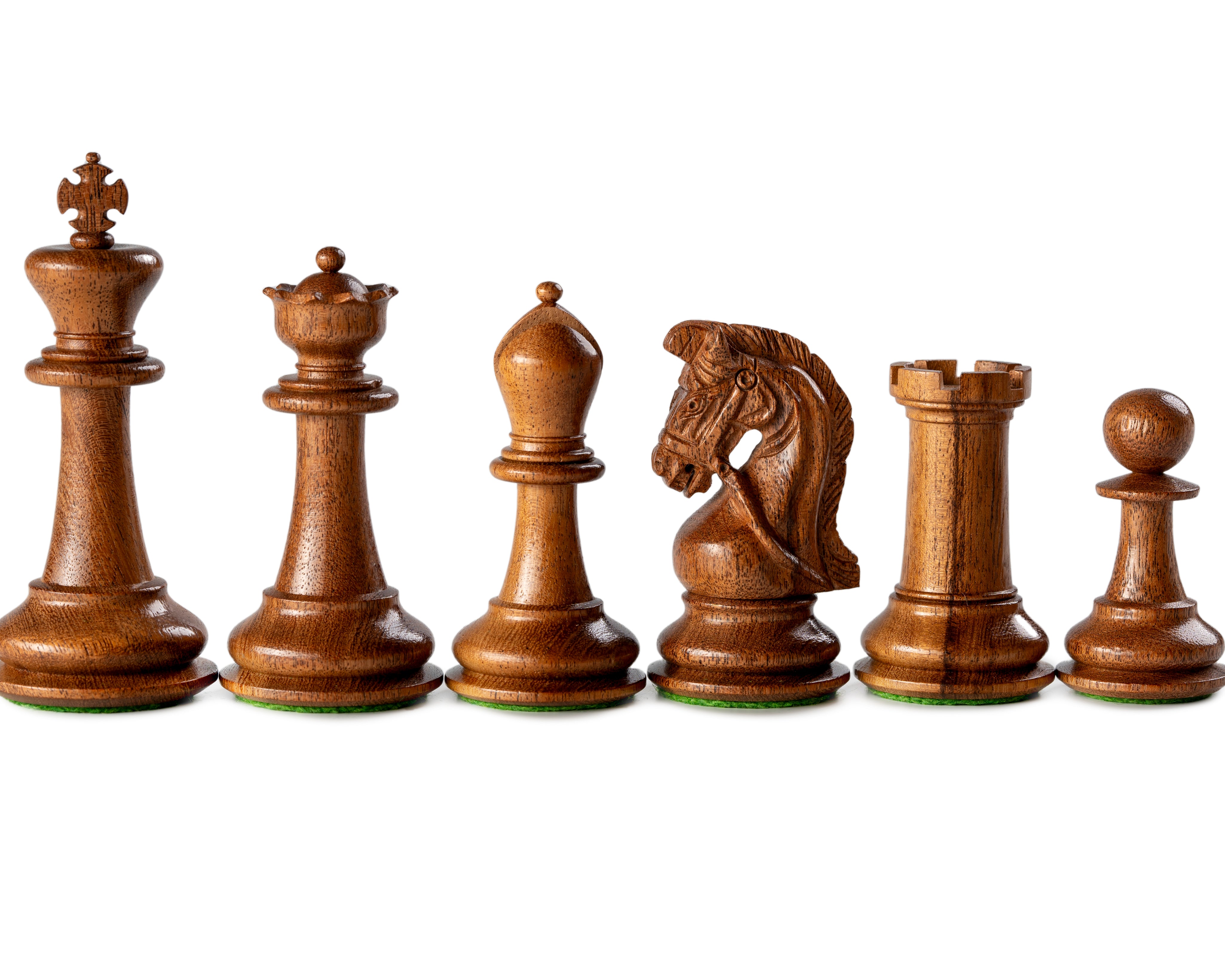 CHI110_S375_Sultan_chess_pieces_acacia_03337d33-8c45-4a18-8709-aac107b7ec68.jpg