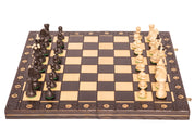 Juego de ajedrez de madera SENATOR 42×42 cm — piezas talladas, negras (rey de 80 mm, con notación, plegable)