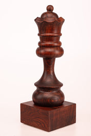Copa de ajedrez de madera - reina negra