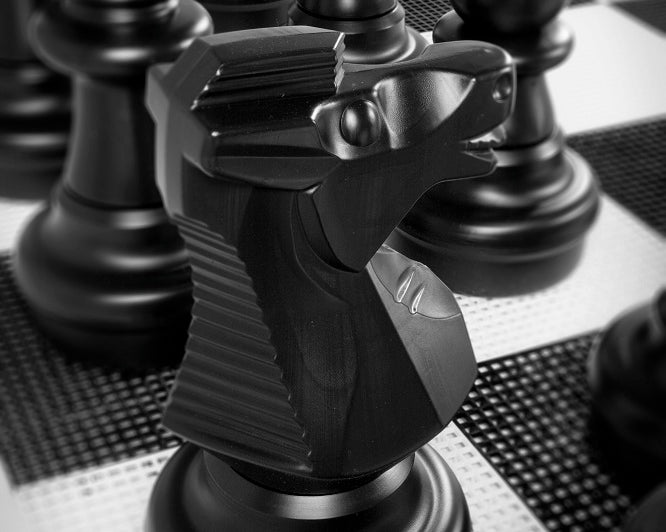 Garden_chess_knight_b172e881-6f44-48d3-8ce7-b7ae4e182520.jpg