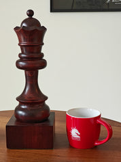 Copa de ajedrez de madera - reina negra